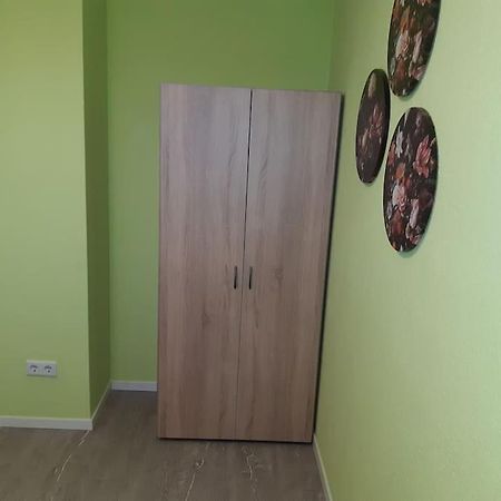 Wohnung In Гревен Екстериор снимка