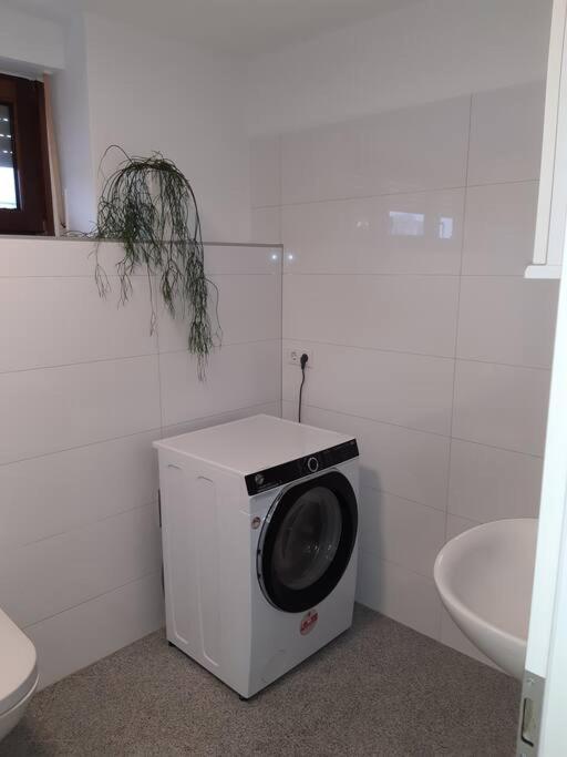 Wohnung In Гревен Екстериор снимка