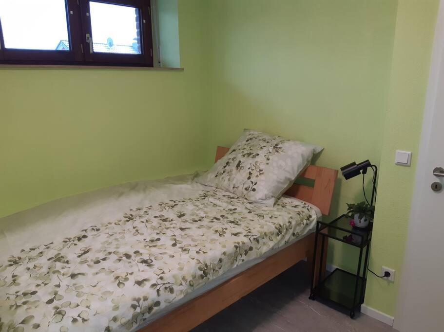 Wohnung In Гревен Екстериор снимка